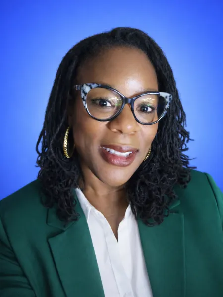 Brandi simpson headshot