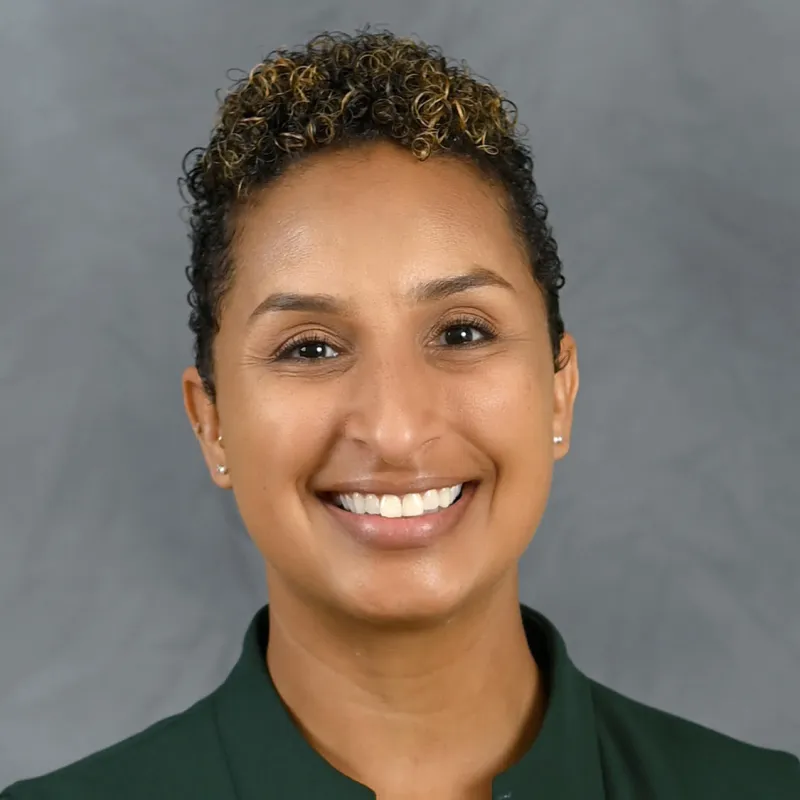 Denise Balfour Simpson headshot